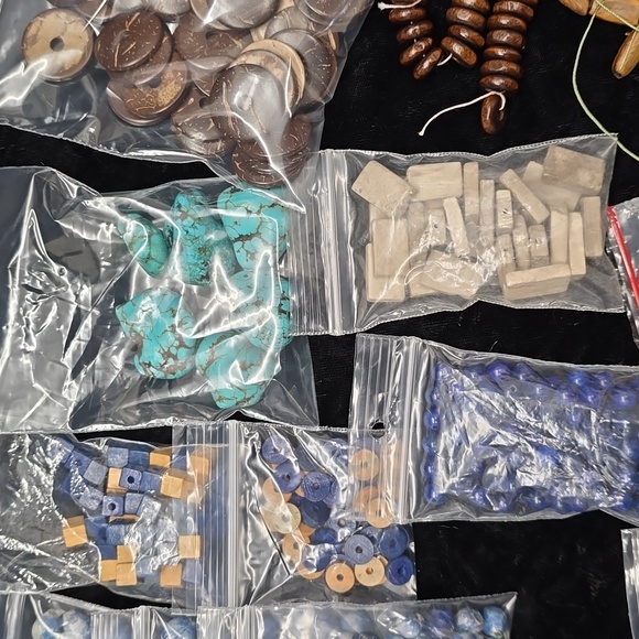 Lot Of Jewelery Making Supplies - Picture 5 of 6